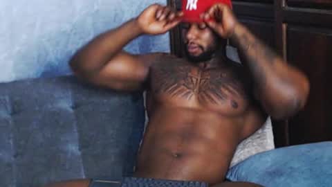 Snapshot of tairontucke chatting on 6, 1, 2025 Tairon Tucke online show from 6, 1, 2025