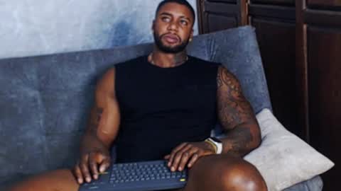 Snapshot of tairontucke chatting on 13, 1, 2025 Tairon Tucke online show from 13, 1, 2025