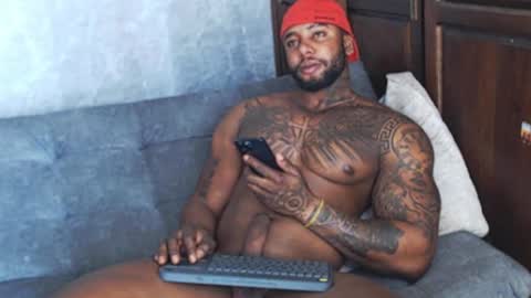 Snapshot of tairontucke chatting on 30, 1, 2025 Tairon Tucke online show from 30, 1, 2025