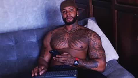 Snapshot of tairontucke chatting on 31, 1, 2025 Tairon Tucke online show from 31, 1, 2025