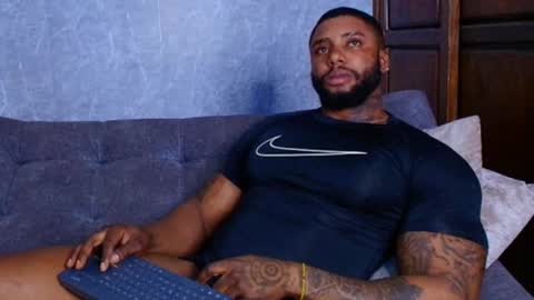 Snapshot of tairontucke chatting on 26, 2, 2025 Tairon Tucke online show from 26, 2, 2025