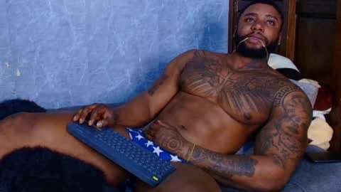 Snapshot of tairontucke chatting on 1, 3, 2025 Tairon Tucke online show from 1, 3, 2025