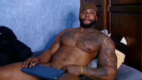 Snapshot of tairontucke chatting on 1, 3, 2025 Tairon Tucke online show from 1, 3, 2025