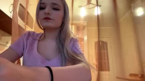 Snapshot of taitebinner chatting on 1, 2, 2026 Mia online show from 1, 2, 2026