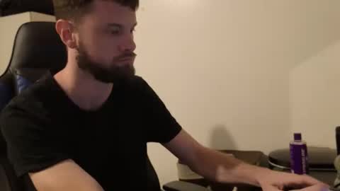 Snapshot of talenjames chatting on 11, 11, 2025 Talen James online show from 11, 11, 2025