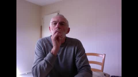 Snapshot of taliesin4321 chatting on 25, 10, 2025 Jack Pierrot online show from 25, 10, 2025