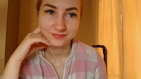 Snapshot of taliiyafiredream chatting on 8, 1, 2025 Kira online show from 8, 1, 2025