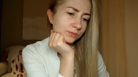 Snapshot of taliiyafiredream chatting on 4, 2, 2025 Kira online show from 4, 2, 2025