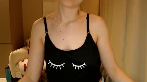 Snapshot of taliiyafiredream chatting on 25, 2, 2025 Kira online show from 25, 2, 2025