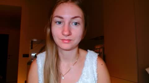 Snapshot of taliiyafiredream chatting on 1, 12, 2025 Kira online show from 1, 12, 2025