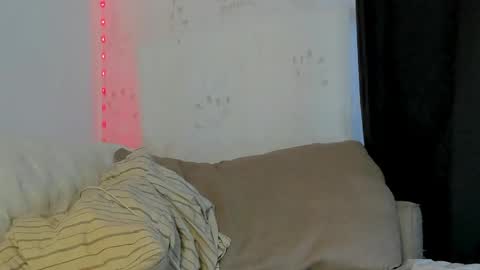 Snapshot of talkinghead7 chatting on 28, 4, 2026 Colin online show from 28, 4, 2026