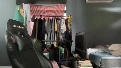 mrT online show from 7, 4, 2026