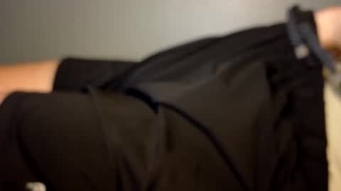 Snapshot of tall_big_cock chatting on 14, 11, 2025 tall_big_cock online show from 14, 11, 2025