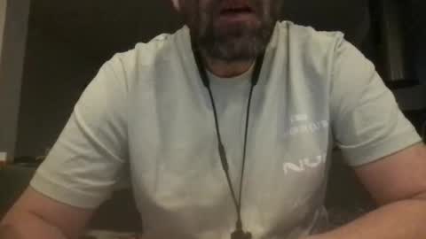 Snapshot of tallboy77eu chatting on 21, 4, 2026 Aligator online show from 21, 4, 2026