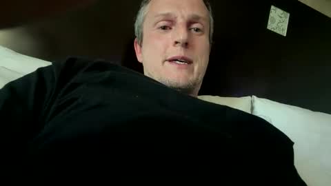 Snapshot of tallglassowater9cut459014 chatting on 21, 4, 2026 first stream was very fun grateful for every follow and super active chat online show from 21, 4, 2026