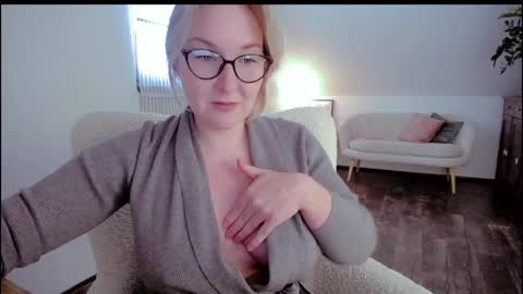 Snapshot of tallinnlove chatting on 30, 4, 2026 tallinnlove online show from 30, 4, 2026