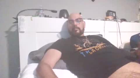 Snapshot of talllatino310 chatting on 12, 3, 2026 talllatino310 online show from 12, 3, 2026