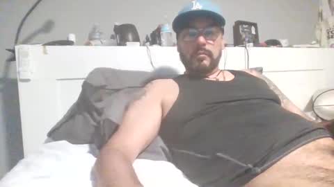 Snapshot of talllatino310 chatting on 19, 3, 2026 talllatino310 online show from 19, 3, 2026