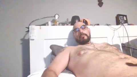 Snapshot of talllatino310 chatting on 6, 4, 2026 talllatino310 online show from 6, 4, 2026