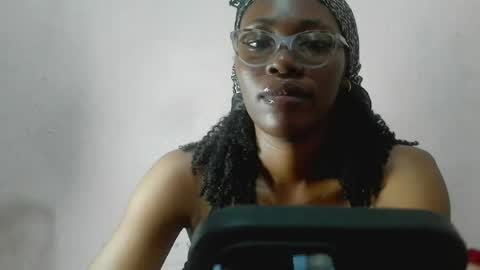 Snapshot of tallnsexydee chatting on 8, 7, 2026 tallnsexydee online show from 8, 7, 2026
