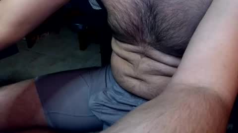 Snapshot of talltannhandsome chatting on 17, 4, 2026 talltannhandsome online show from 17, 4, 2026