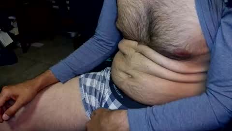 Snapshot of talltannhandsome chatting on 25, 4, 2026 talltannhandsome online show from 25, 4, 2026