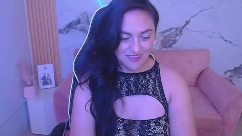 Snapshot of tamara_ch1 chatting on 23, 12, 2025 tamara_ch1 online show from 23, 12, 2025
