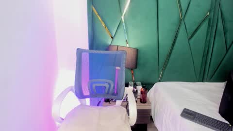 Tamara  online show from 7, 11, 2025