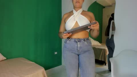 tamaraa online show from 8, 11, 2025