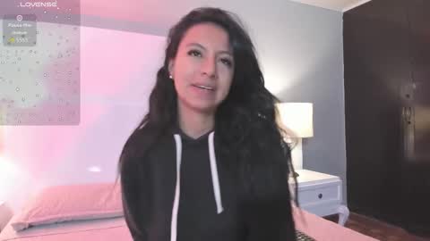 Tamy  online show from 5, 12, 2025