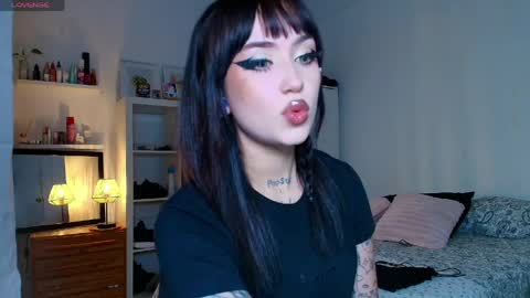 Snapshot of tamaracampell chatting on 21, 5, 2026 Cami 3 online show from 21, 5, 2026