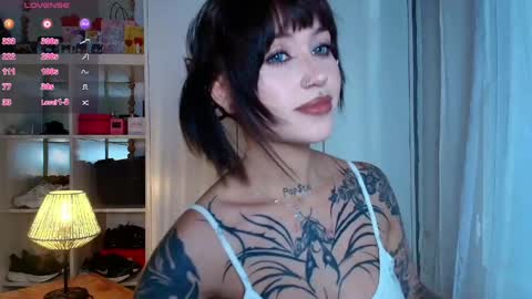 Snapshot of tamaracampell chatting on 1, 6, 2026 Cami 3 online show from 1, 6, 2026