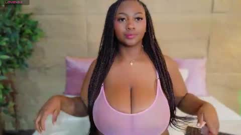 Snapshot of tamaramyller chatting on 6, 8, 2026 tamaramyller online show from 6, 8, 2026