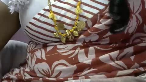 Snapshot of tamil_rathi chatting on 28, 11, 2025 tamil_rathi online show from 28, 11, 2025