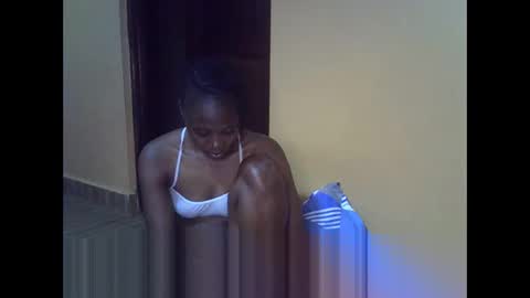 Snapshot of tanaissa chatting on 11, 4, 2026 tainaissa online show from 11, 4, 2026