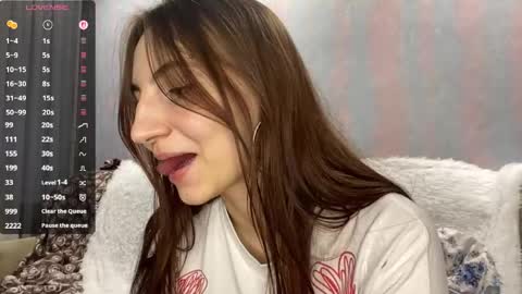 Snapshot of tandradekoning chatting on 17, 4, 2026 Alice online show from 17, 4, 2026