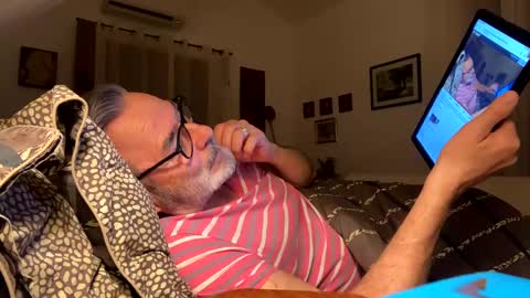 Snapshot of tangocharly16 chatting on 15, 1, 2025 Dominique online show from 15, 1, 2025