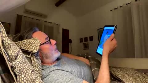 Snapshot of tangocharly16 chatting on 20, 1, 2025 Dominique online show from 20, 1, 2025