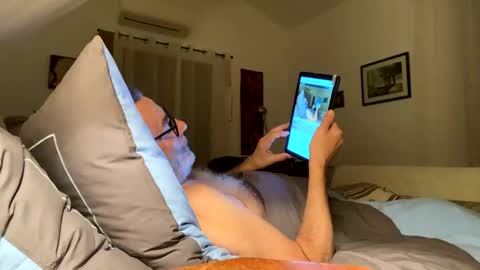 Snapshot of tangocharly16 chatting on 31, 1, 2025 Dominique online show from 31, 1, 2025