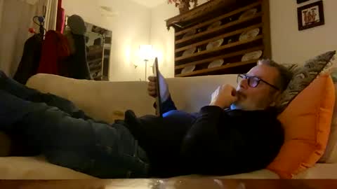 Snapshot of tangocharly16 chatting on 5, 2, 2025 Dominique online show from 5, 2, 2025