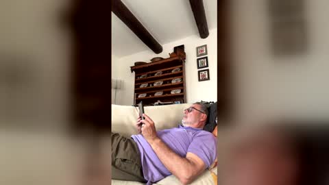 Snapshot of tangocharly16 chatting on 28, 4, 2026 Dominique online show from 28, 4, 2026