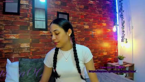 tania06 online show from 24, 2, 2025