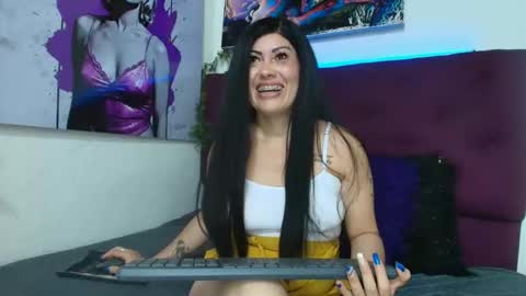 Snapshot of tania_mature chatting on 2, 3, 2026 tania online show from 2, 3, 2026