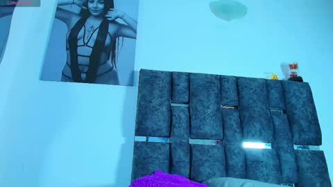 Snapshot of taniamilan chatting on 4, 5, 2026 Tania online show from 4, 5, 2026