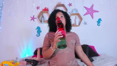 Snapshot of tanisha_curly chatting on 10, 6, 2026 3 Tanisha 3 online show from 10, 6, 2026