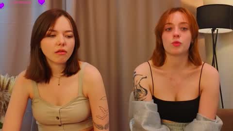 Angela and Victoria online show from 16, 12, 2025