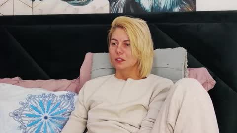 Snapshot of taniyagrey chatting on 20, 2, 2026 tanyaGrey online show from 20, 2, 2026