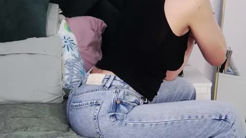 Snapshot of taniyagrey chatting on 24, 2, 2026 tanyaGrey online show from 24, 2, 2026