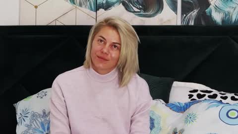 Snapshot of taniyagrey chatting on 9, 4, 2026 tanyaGrey online show from 9, 4, 2026