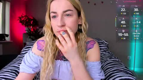 Snapshot of tanya_acid chatting on 24, 2, 2025 Tanya acid       online show from 24, 2, 2025